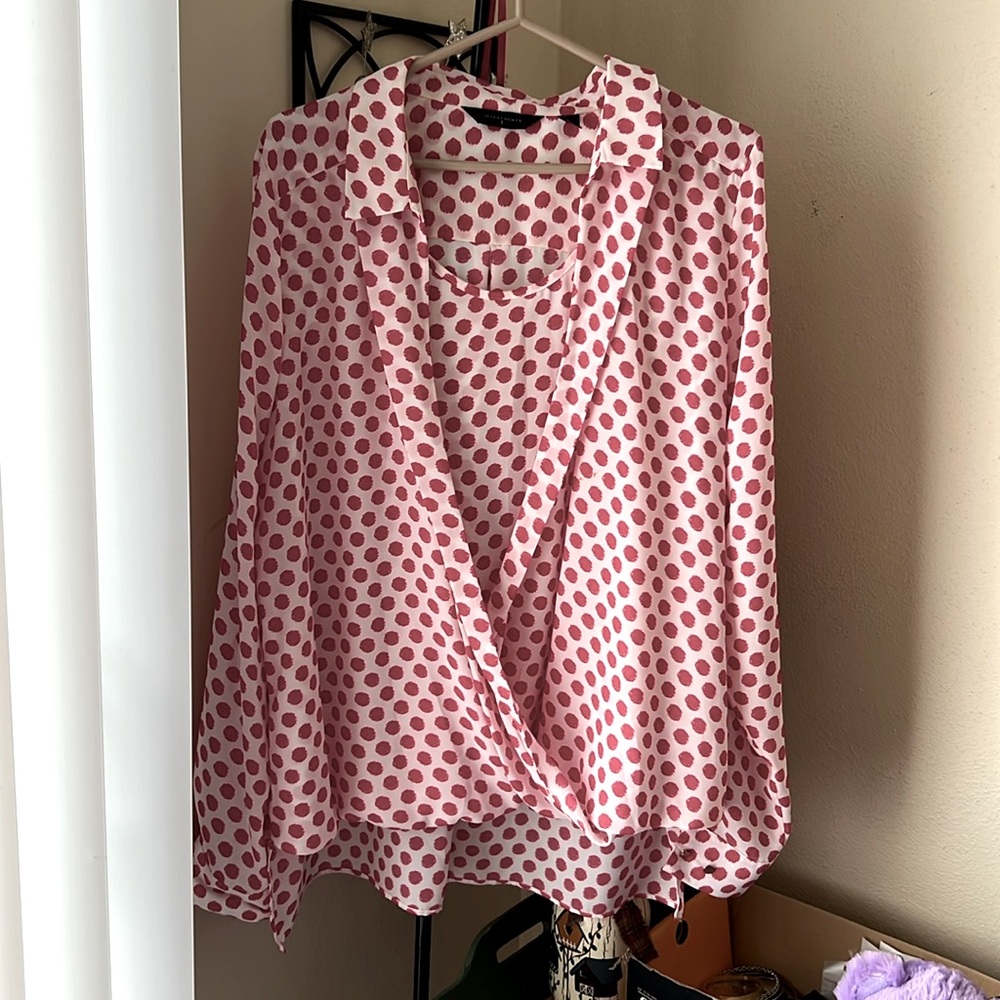 Woman’s size 1x blouse with tank insert. Investments II